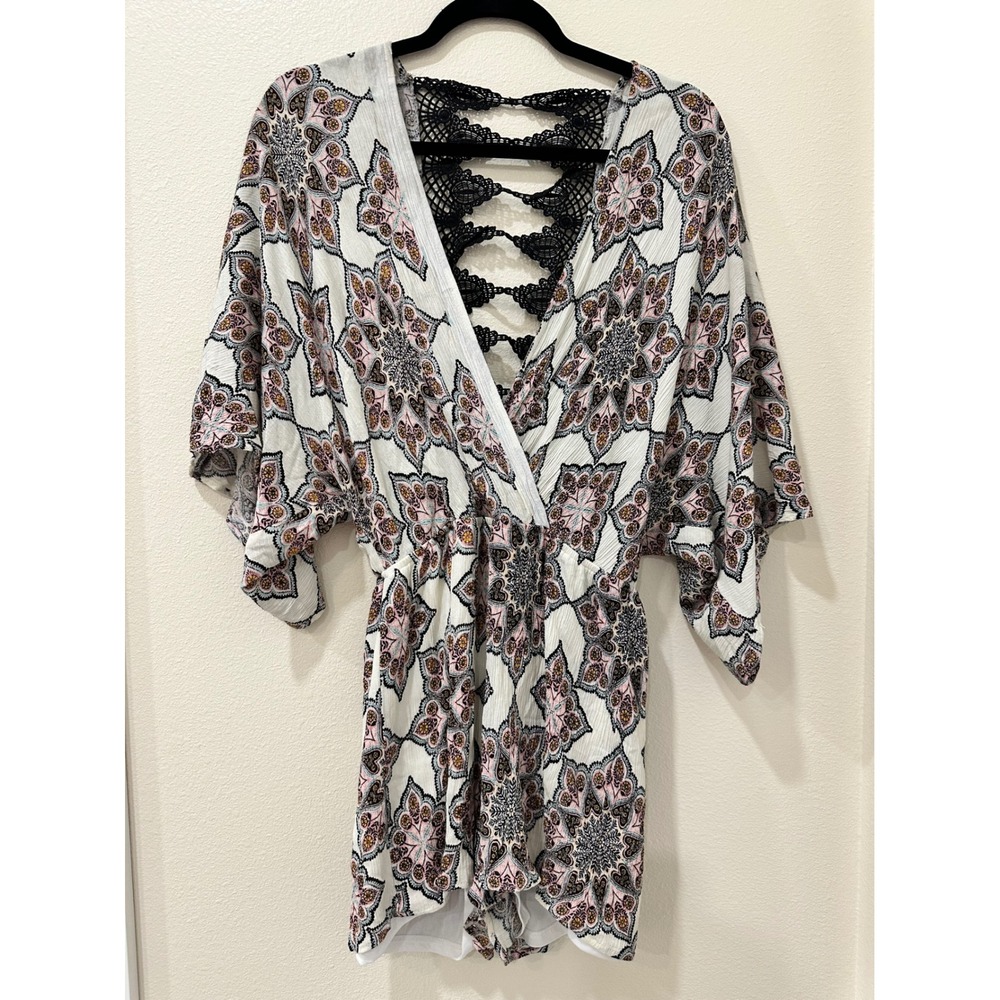 Charlotte Russe Womens M Medallion Print Romper Black Crochet Lace Back